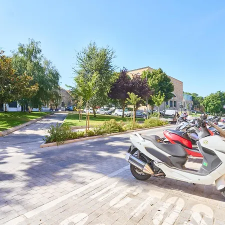 El Jardin De Apartment